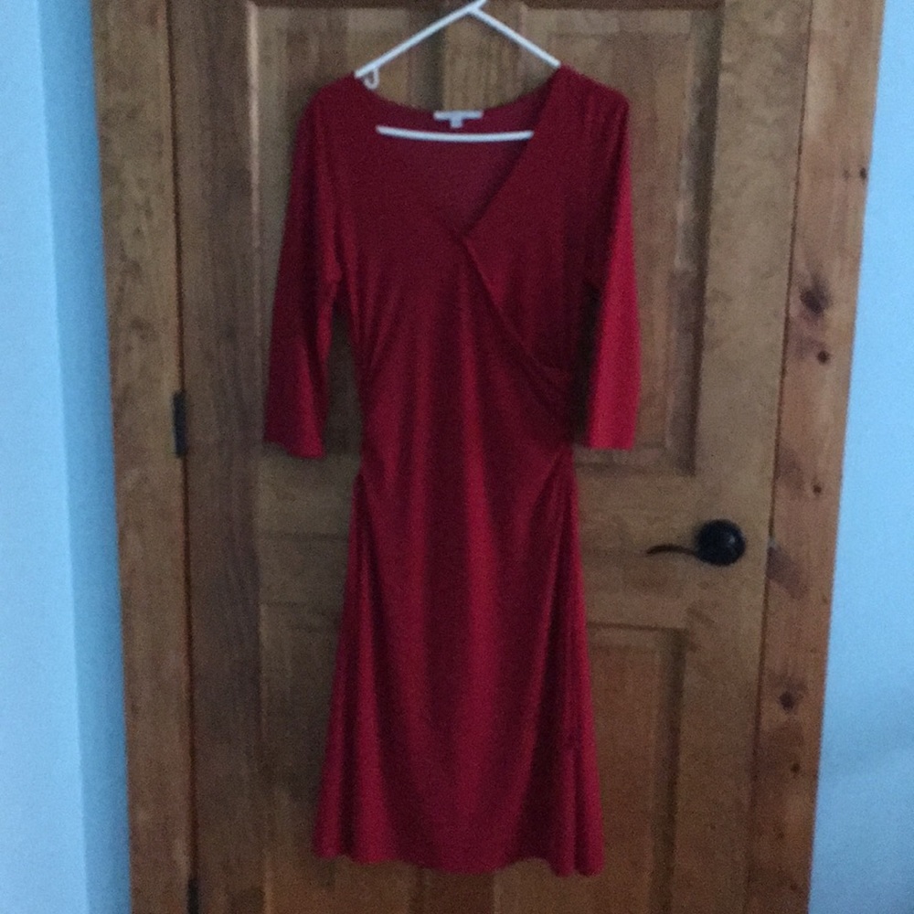Beautiful red dress. Great condition.